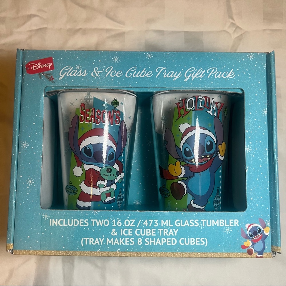 Disney Stitch Christmas Pint Glasses and Ice Tray New In Box Gift Set